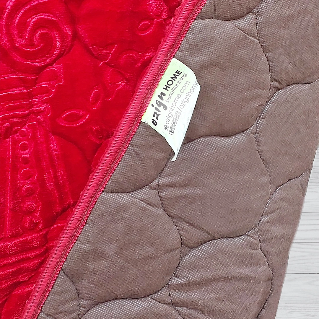 Premium Velvet Quilted Prayer Mat- Red – 2